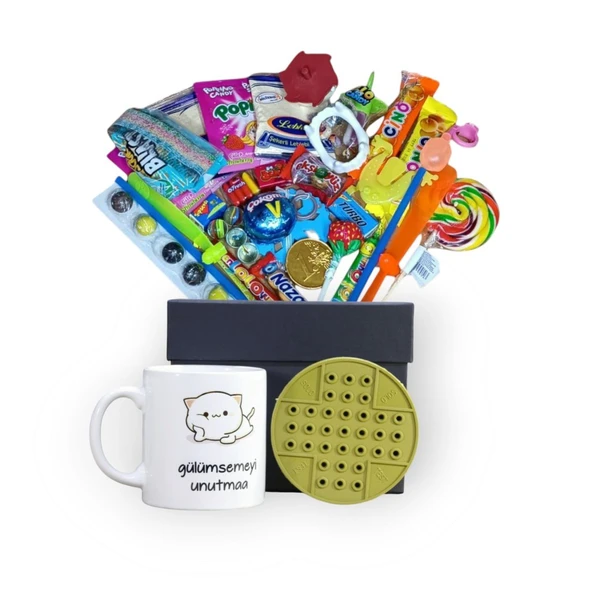 Geçmişe Açılan Siyah Hediye Kutusu ve Gülümsemeyi Unutma Baskılı Kupa Bardak - 2