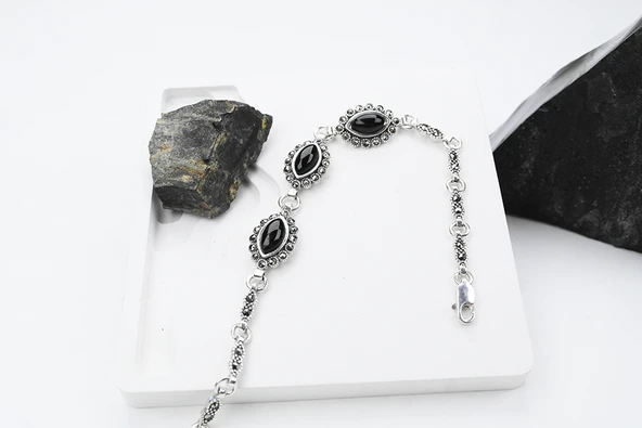 Anka 925 Ayar Oltu Taşlı Gümüş Bileklik