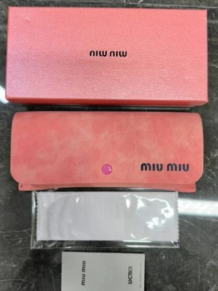 Miu Miu 04zs 1ab5s0 50 Kadın Oval Siyah Kemik Güneş Gözlüğü - 4