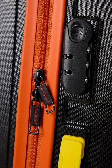 Bad Bear Logo Suitcase 23.01.80.001S Siyah Büyük Boy Tekerlekli ABS Valiz 95 Lt. - 6