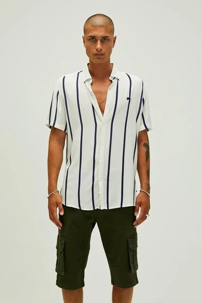 Bad Bear Sergio Shirt 21.01.30.015B Beyaz Kısa Kollu Çizgili Erkek Gömlek - 1