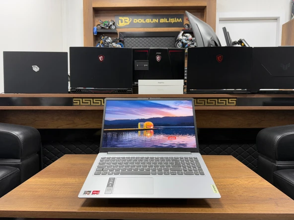 Lenovo IdeaPad 1 15ALC7 AMD Ryzen 5 5500U 8GB RAM 512GB SSD W11 15.6” FHD 82R400BLTX (İKİNCİ EL)