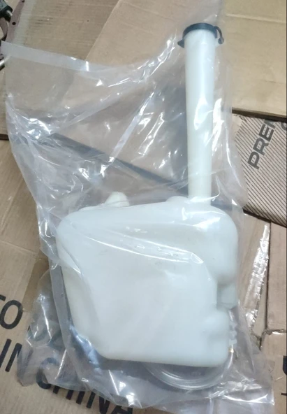 Suzuki Baleno 1994-2003 Silecek Su Deposu ürün görseli 1