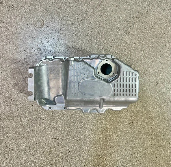 03C103603S - 03C103603J YAĞ KARTERİ GOLF5 JETTA PASSAT A3 OCTAVİA FABİA 1.6 FSİ BLF BLP MOTOR