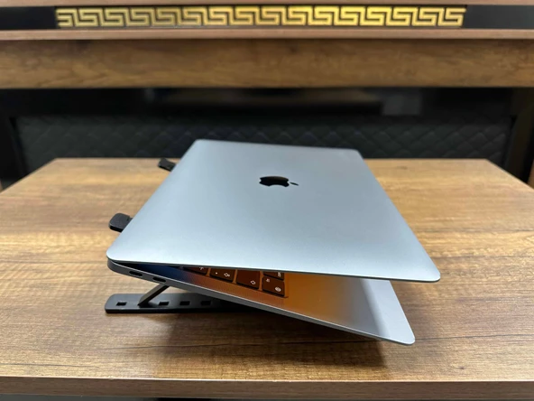 Apple MacBook Air M1 8GB RAM 256GB SSD macOS 13” QHD+ Uzay Grisi MGN63TU/A (İKİNCİ EL) - 6