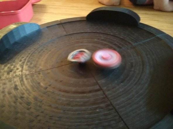 Beyblade Arena - Küçük Yazıcılar İçin Çeyrek İçinde Yazdırılabilir Plastik Aparat