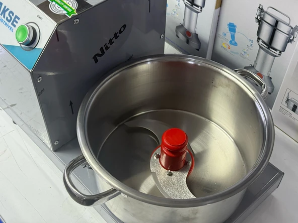 Akse 5 Kg 8 Lt Soğan Doğrama Makinesi - 2