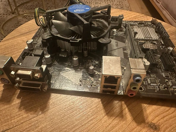 Asus Prime H310M-K R2.0 Intel LGA1151 DDR4 Micro ATX Anakart+Intel Pentium Gold G5400 3.7 GHz LGA1151 4 MB Cache 54 W İşlemci+FAN - Resim 2