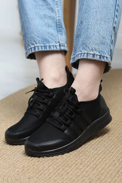 Günlük Spor Ayakkabı Siyah1 ürün görseli