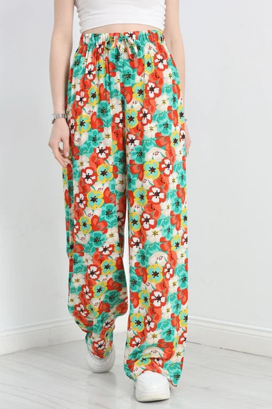 Desenli Viskon Pantolon Yeşilkırmızı ürün görseli