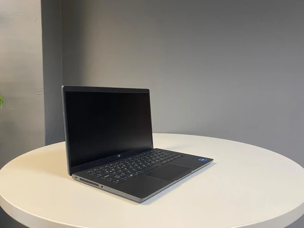 Dell Latıtude 7320 Notebook İ5 1135G7 16Gb Lpddr4 256Gb M2 Ssd 13.3"Fhd Ips B Laptop Win11 2.El - Resim 2