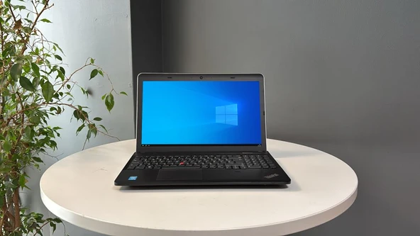 Lenovo Thınkpad Edge E540 Notebook İ5 4200M 8Gb Ddr3L 256Gb Ssd 15.6'' Hd Bx Kalite Wın8 2.El ürün görseli