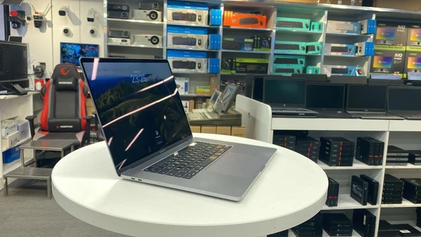 Apple Macbook Pro A2141 İ9 9880H 32Gb Ddr4 512Gb Ssd 4Gb Pro 5500M 16"2019/750-1000 D. C Laptop 2EL - Resim 2