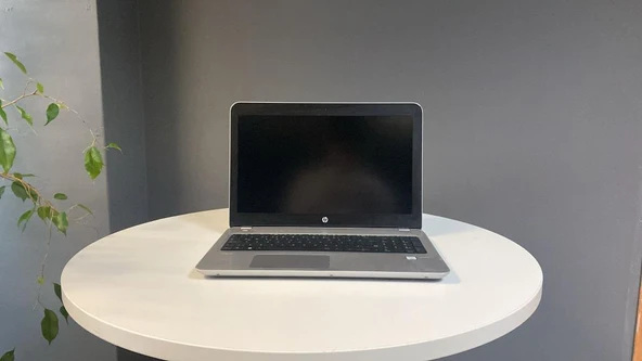 Hp Probook 450 G4 Notebook İ5 7200U 8Gb Ddr4 240Gb Ssd 2Gb 930Mx 15.6" Fhd Wın10 C Laptop 2.El ürün görseli