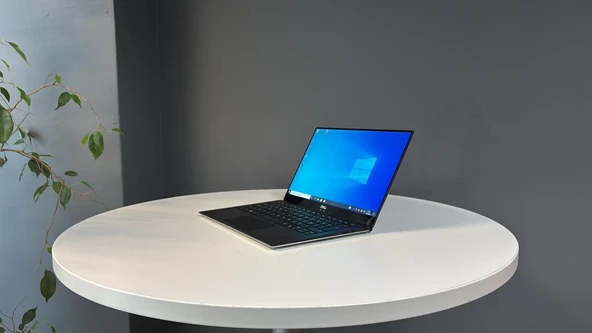 Dell Xps 13-9360 Notebook İ7 8550U 16Gb Lpddr3 512Gb M2 Ssd 13.3"Qhd+ Dokunmatik BX Kalite 2.EL - Resim 3