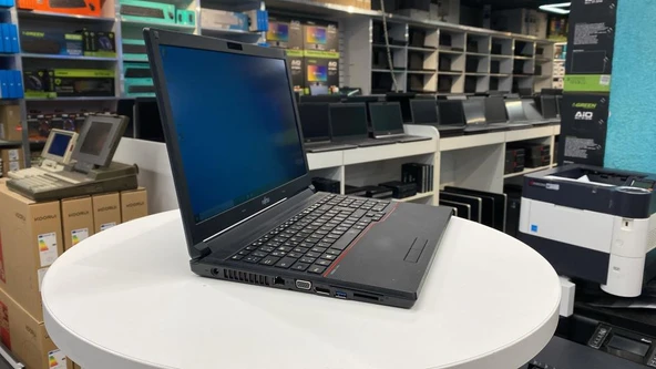 Fujıtsu Sıemens Lıfebook E556 Notebook İ3 6100U 8Gb Ddr4 128Gb Ssd 15.6"Fhd Ips Bx 2.El 3 Ay Garanti - 3