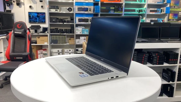 Huawei Notebook MateBook D15 BOM-WDQ9 Ryzen 5 5500U 8GB Ram 512 M2 SSD 15.6"FHD IPS  B Kalite Laptop - Resim 3