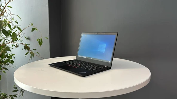 Lenovo Thınkpad T14 İ5 10310U 8Gb Lpddr4 512Gb M2 Ssd 14"Fhd Ips Sıfır Bataryalı C Laptop 2.El - Resim 3