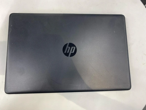 Hp 15-Db0051Nt A6-9225 Notebook 8Gb Ddr4 240Gb Ssd R7 M445/530 15.6" Sıfır Batarya B Laptop 2.El 3Ay - Resim 5