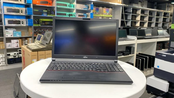 Fujıtsu Sıemens Lıfebook E556 Notebook İ3 6100U 8Gb Ddr4 128Gb Ssd 15.6"Fhd Ips Bx 2.El 3 Ay Garanti