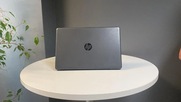 Hp 250 G7 Notebook  İ5 1035G1 8Gb Ddr4 256Gb M2 Ssd 15.6"Fhd 2.El C Laptop - Resim 4