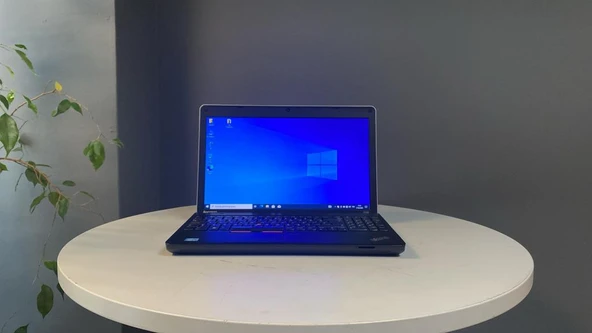 Lenovo Hınkpad Edge E530 Notebook İ5 3210U 8Gb 256Gb O/B Vga/Hdmı/Dvd-Rw/Fp 15.6"Hd Bx Kalite 2.El ürün görseli