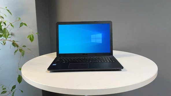Asus Vivobook X543Ma Notebook Celeron N4000 4Gb Lpddr4 120Gb Ssd 15.6"Hd B Kalite 2.El ürün görseli