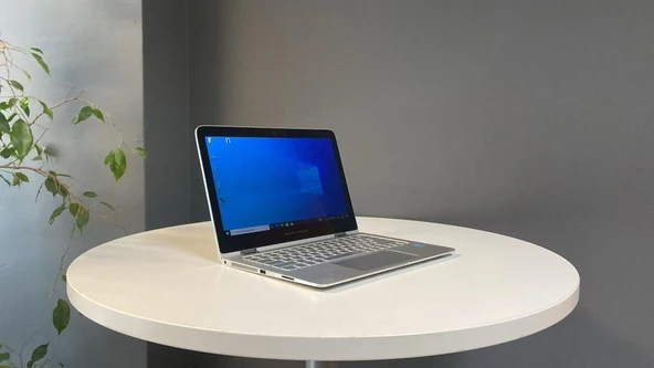 Hp Spectre x360 G1 NoteBook İ7 5600U 8Gb Ram 256Gb M2 Ssd o/b 13.3" 2K Dokunmatik  2.El (C) Laptop - Resim 2