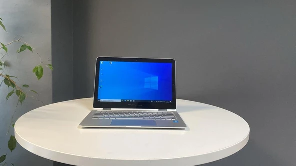 Hp Spectre x360 G1 NoteBook İ7 5600U 8Gb Ram 256Gb M2 Ssd o/b 13.3" 2K Dokunmatik  2.El (C) Laptop ürün görseli