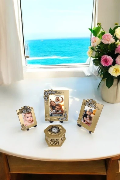 AYDİZAYN Gül ve Kelebek Motifli Polyester Fotoğraf Çerçeveleri ve Şekerlik