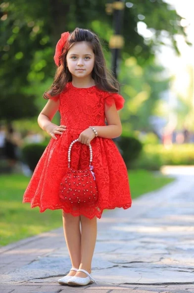 Kız Çocuk Üzeri Boydan Dantel Güpür İşlemeli Şeffaf Tüllü Sıfır Kol Kırmızı Elbise ürün görseli
