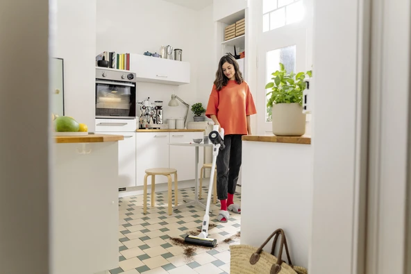 Karcher KVA 2 Şarjlı Dikey Süpürge - 5