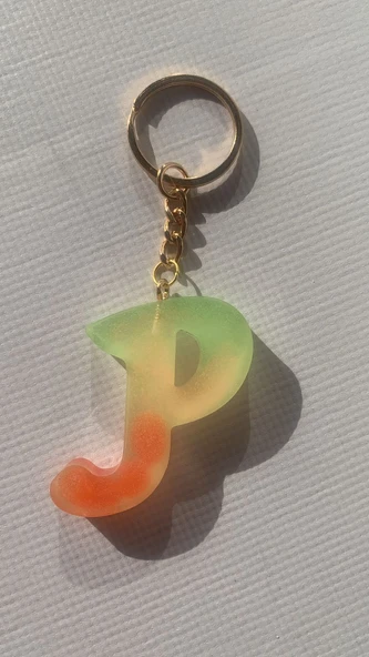 Rengarenk P Harf Şekilli Gold Aksesuarlı Anahtarlık Epoksi El Yapımı Hediyelik - 3