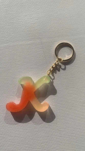 Rengarenk K Harf Şekilli Gold Aksesuarlı Anahtarlık Epoksi El Yapımı Hediyelik - Resim 7