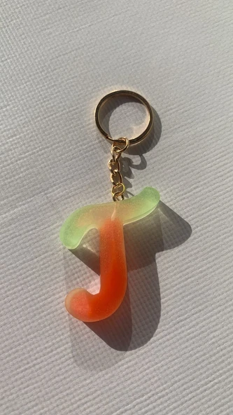 Rengarenk T Harf Şekilli Gold Aksesuarlı Anahtarlık Epoksi El Yapımı Hediyelik - Resim 7