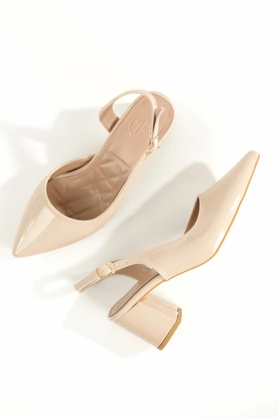 Verlik Ten Rugan Kısa Kalın Topuklu Stiletto Asimetrik Bantlı Kadın Ayakkabı ürün görseli