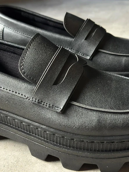 Yüksek Taban Klasik Ayakkabı Siyah (Siyah Taban) ürün görseli 1