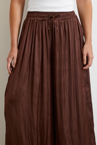 Beli Lastikli Geniş Paça Büzgülü Pantolon Kahve - 4