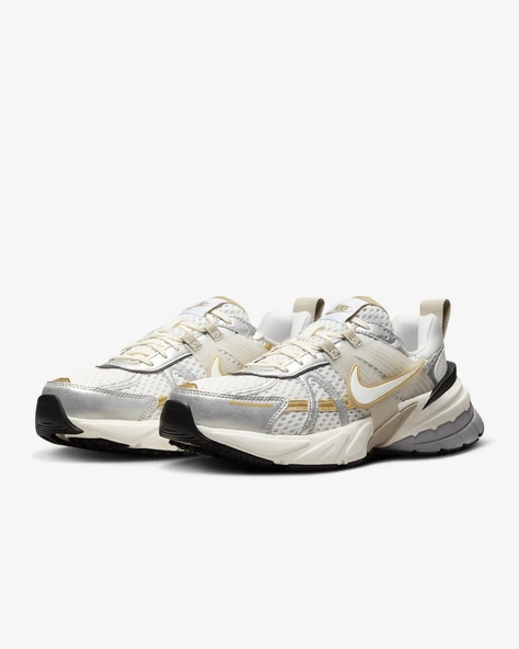 Nike V2K Run Khaki Metallic Silver - 1