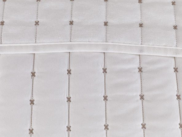 Dublin Çift Kişilik Kapitoneli Yatak Örtüsü Krem - 4