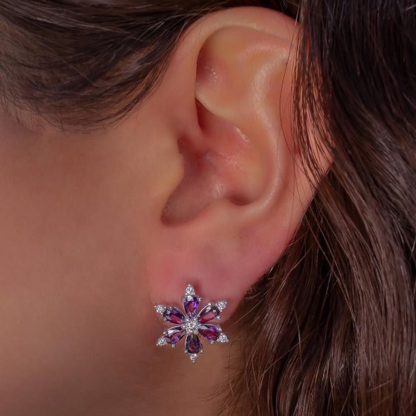 Lotus Çiçeği Tasarımlı Mor ve Beyaz Zirkon Taşlı  925 Ayar Gümüş Küpe ürün görseli