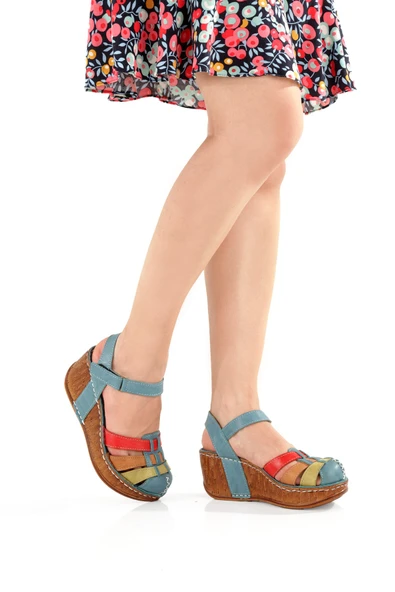 Soney Çok Renkli Mavi Hakiki Deri Sandalet Önü Kapalı Dolgu Topuklu Kadın Ayakkabı - Resim 4