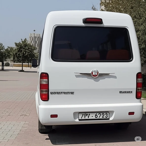 ÇELENK ARMA PLASTİK KROM JAGUAR LOGOLU SİYAH ÇERÇEVE - 3