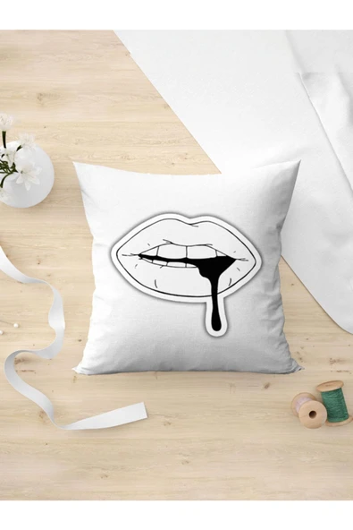 Panorama Ajans Gotik Dudak Sticker Tasarım Yastık Kılıfı ürün görseli 1
