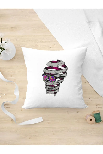 Panorama Ajans Manipülasyon Gözlüklü Kuru Kafa Özel Tasarım Yastık Kılıfı ürün görseli 1