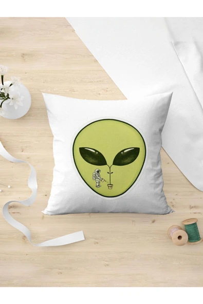 Panorama Ajans Cute Uzaylı Arkadaşa Hediye Yastık Kılıfı ürün görseli 1