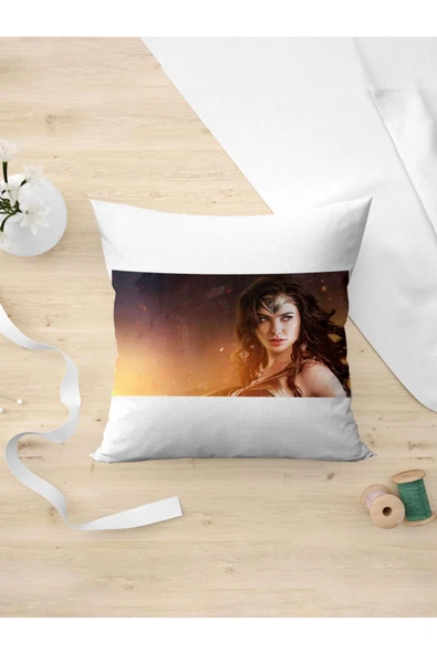 Panorama Ajans Gal Gadot Süper Kadın Kahraman Wonder Woman Yastık Kılıfı ürün görseli 1