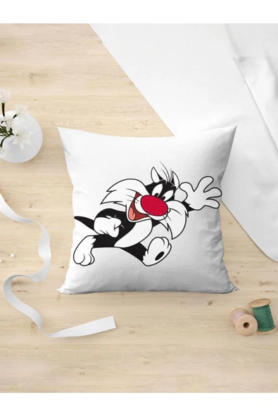 Panorama Ajans Sylvester Yavru Kedi Çizgi Film Yastık Kılıfı ürün görseli 1