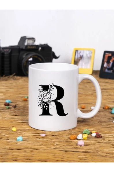 Panorama Ajans En Yakın Arkadaşa Hediye Çiçek Tasarım R Harfi Beyaz Kupa Bardak ürün görseli