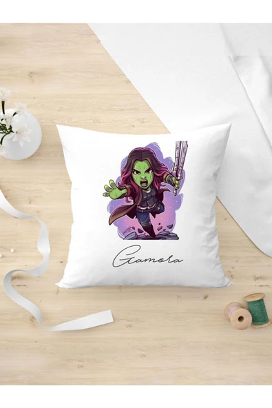 Panorama Ajans Marvel Severlere Şirin Gamora Karakterli Arkadaşa Kişiye Hediyelik Yastık Kılıfı ürün görseli 1